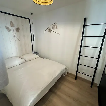 아파트 Mignon Moderne Et Neuf, A 30min Du Lux Et Pour 4pers