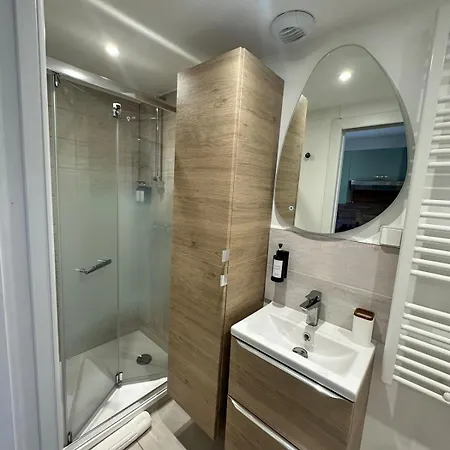 아파트 Mignon Moderne Et Neuf, A 30min Du Lux Et Pour 4pers *