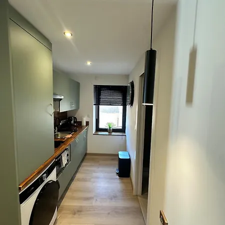 Mignon Moderne Et Neuf, A 30min Du Lux Et Pour 4pers Bertrange